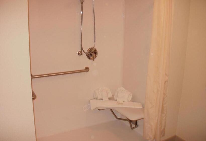 اتاق خانوادگی, Mackinaw Beach And Bay Inn & Suites