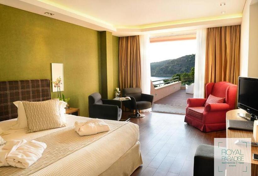 로얄 스위트, Royal Paradise Beach Resort & Spa