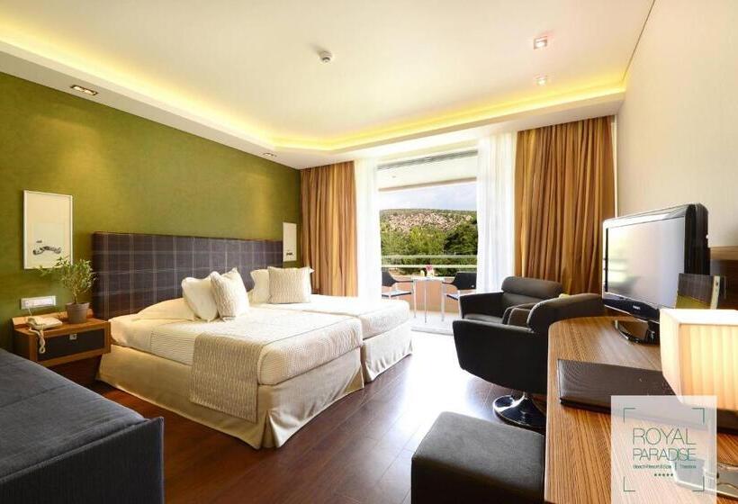 스탠다드 룸 가든 전망, Royal Paradise Beach Resort & Spa