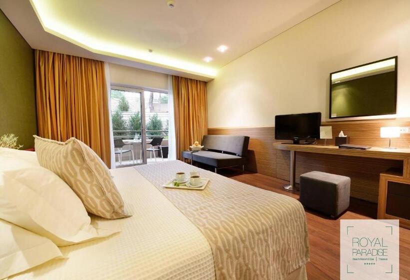 스탠다드 룸 가든 전망, Royal Paradise Beach Resort & Spa