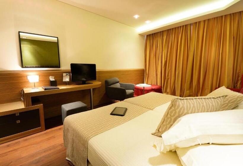 바다전망 이그제큐티브 룸, Royal Paradise Beach Resort & Spa