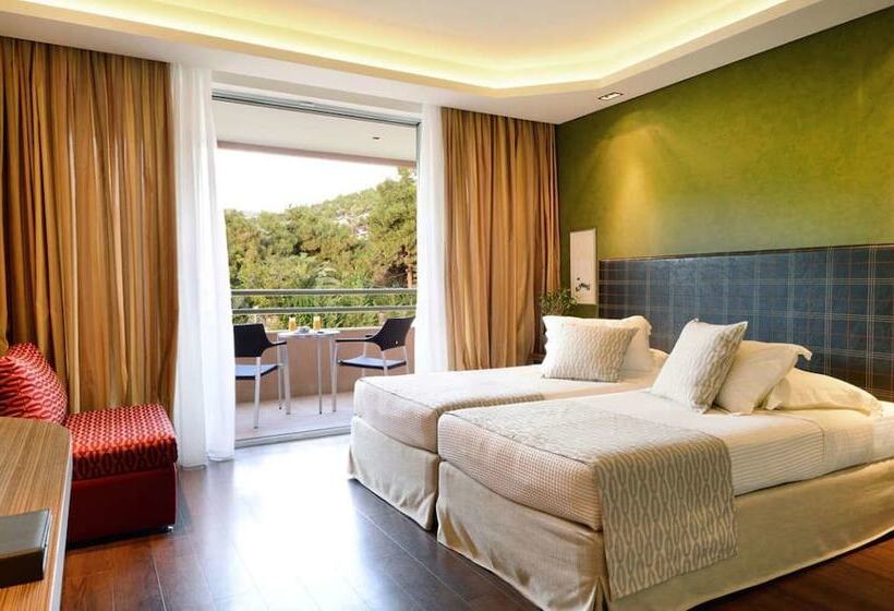 스탠다드 룸 가든 전망, Royal Paradise Beach Resort & Spa