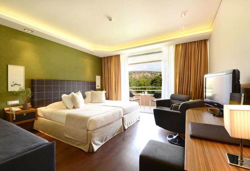 스탠다드 룸 가든 전망, Royal Paradise Beach Resort & Spa