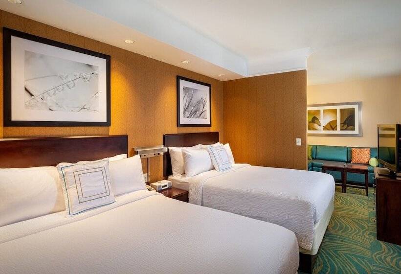 Estudio Estándar, Springhill Suites Modesto