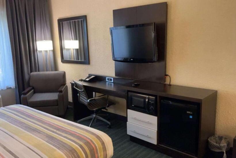 اتاق استاندارد با تخت بزرگ, Surestay Plus Hotel By Best Western Vero Beach