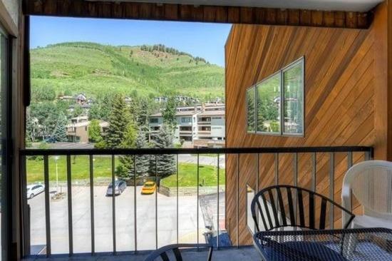 استودیوی استاندارد, Vail Run Resort