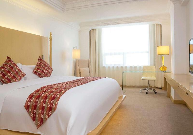 اتاق لوکس با تخت بزرگ, Grand Mercure Hotel Hualing