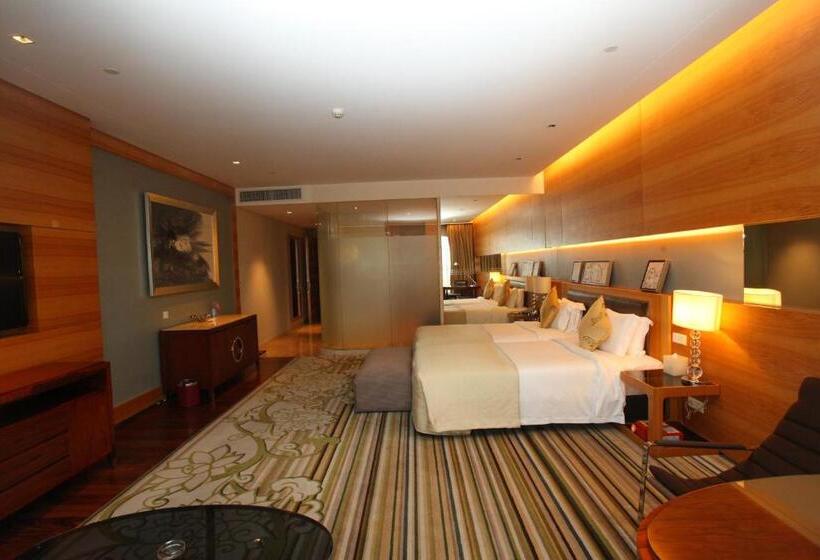 Deluxe Room, Hj International