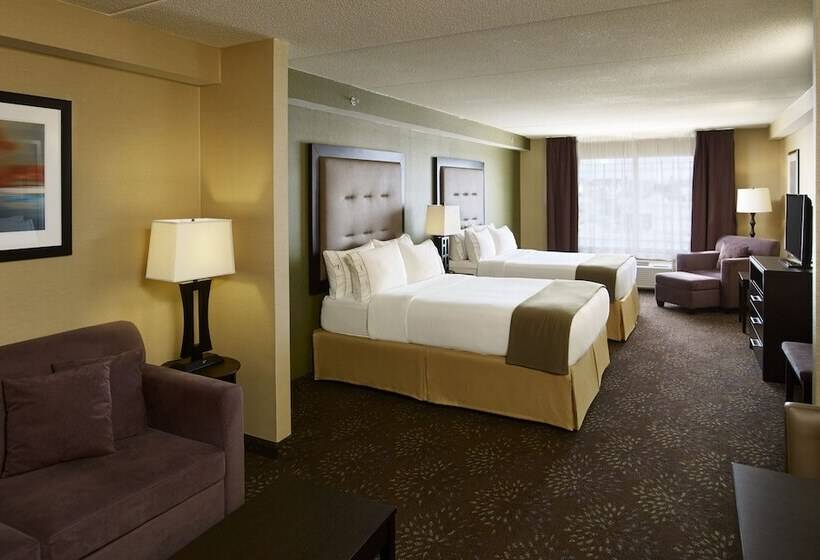 スイート, Holiday Inn Express And Suites Timmins