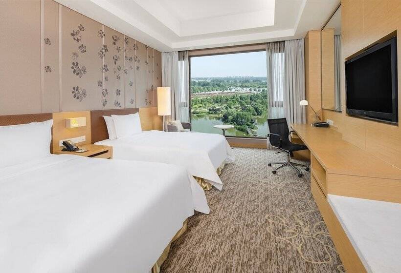 غرفة قياسية مطلّة علي البحيرة, Holiday Inn Nanyang