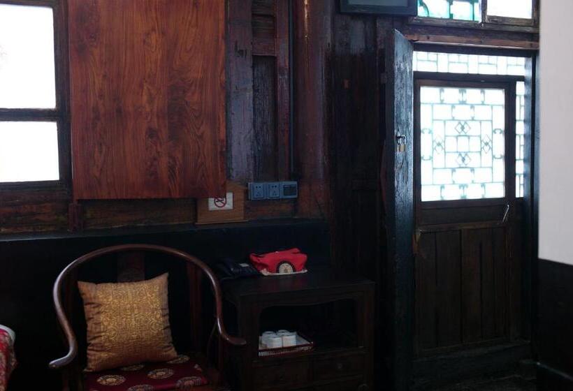 Deluxe Room, Pingyao Yide