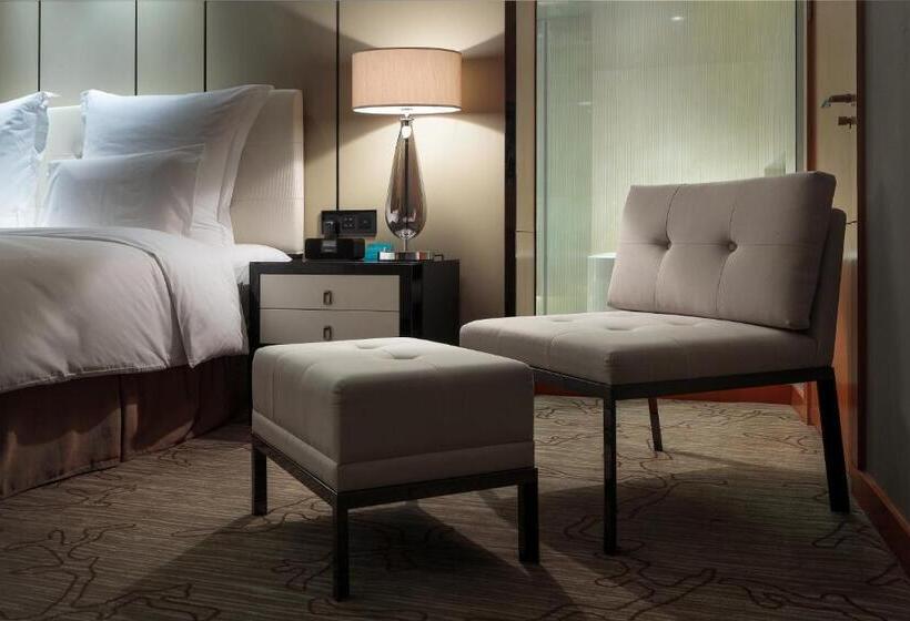 سوییت اجرایی, Pullman Anshan Time Square
