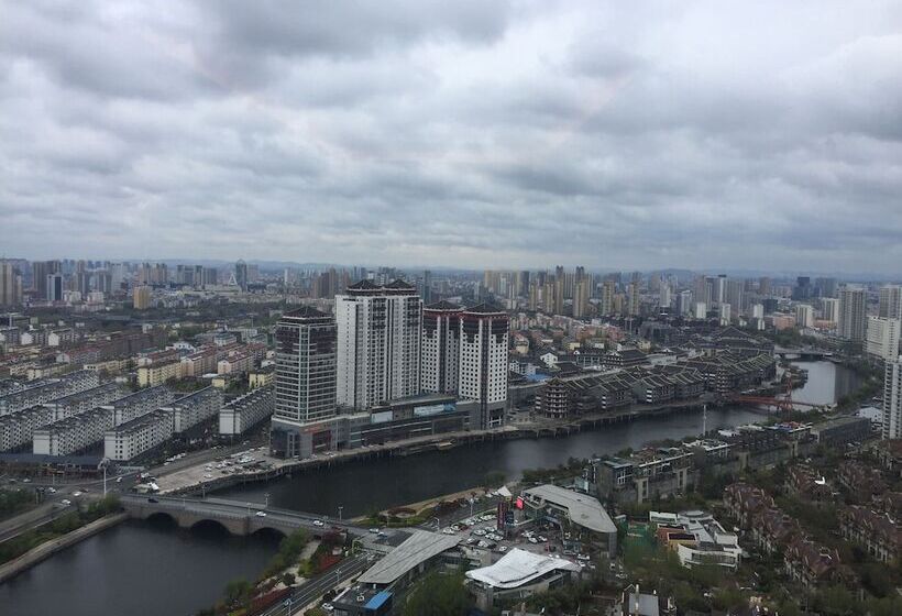 高级大房间, Pullman Linyi Lushang