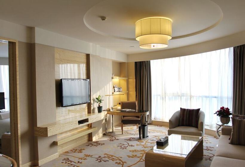 Deluxe Suite, Pullman Linyi Lushang