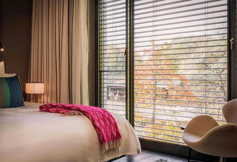 اتاق استاندارد با تخت بزرگ, SO/ Berlin Das Stue