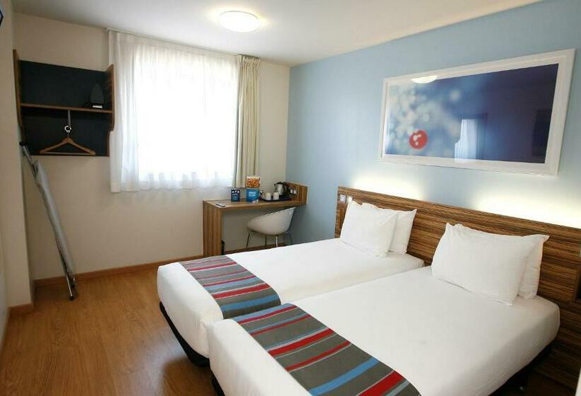 Chambre Standard, Travelodge Barcelona Poblenou