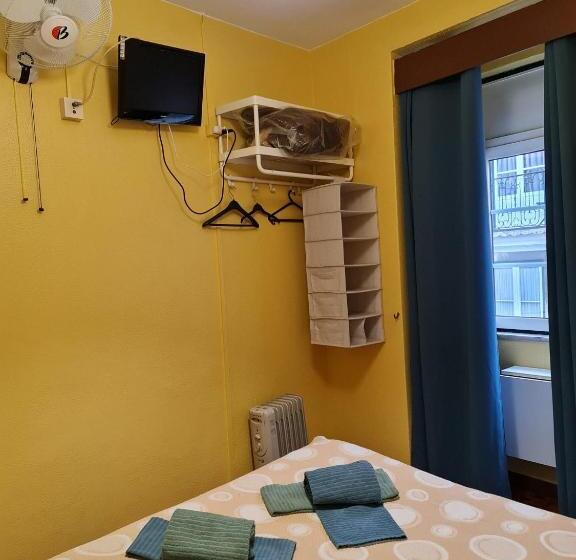 اتاق استاندارد با تخت دوبل, Pensao Residencial Flor Dos Cavaleiros