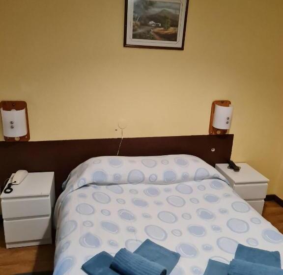 اتاق استاندارد با تخت دوبل, Pensao Residencial Flor Dos Cavaleiros