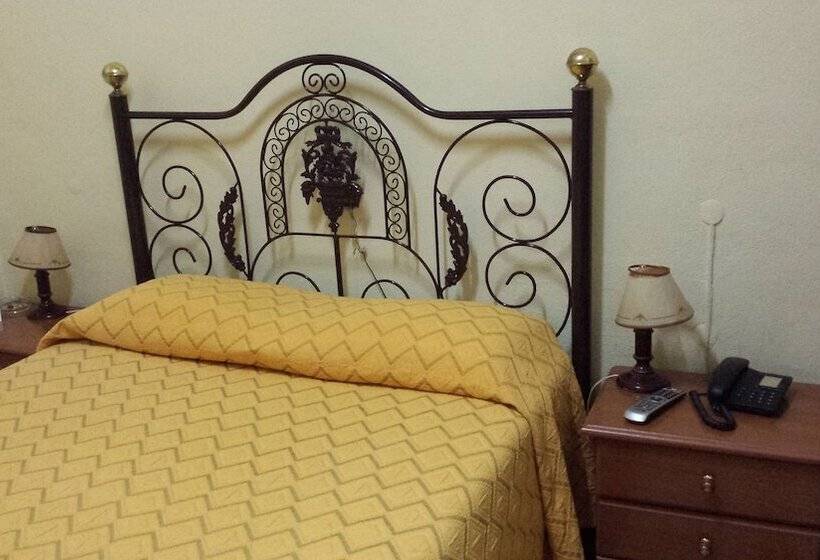 Standard Room, Pensao Residencial Flor Dos Cavaleiros