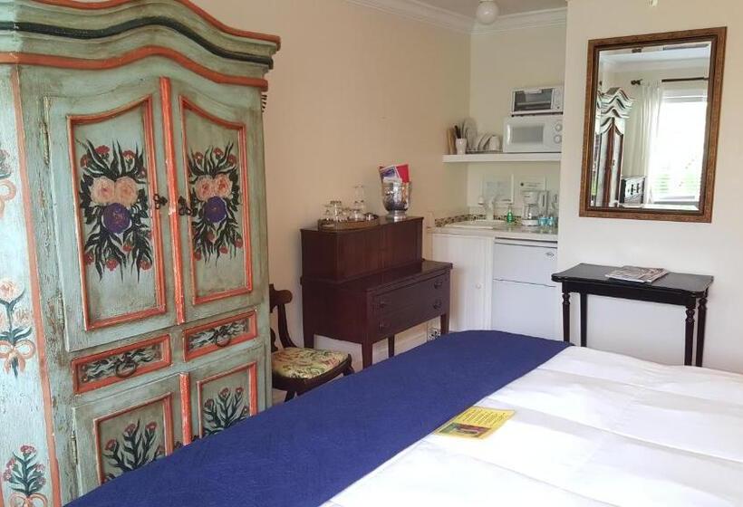 اتاق استاندارد با تخت بزرگ, The Caribbean Court Boutique