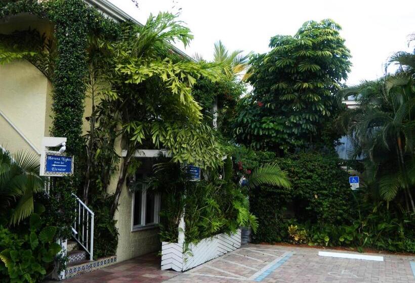 اتاق لوکس, The Caribbean Court Boutique