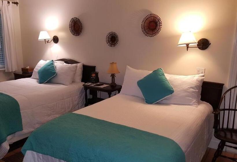 اتاق استاندارد با 2 تخت دوبل, The Caribbean Court Boutique