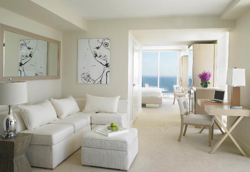 اتاق استاندارد با تخت بزرگ, Aloft Green Bay