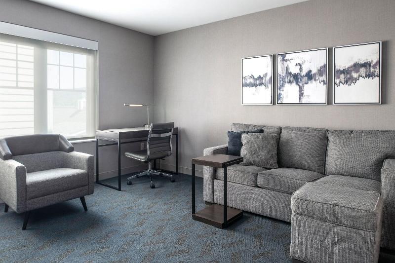 اتاق دلوکس مخصوص معلولین, Americinn By Wyndham Green Bay East