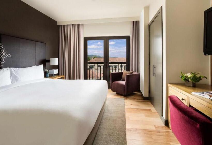 غرفة قياسية سرير كينج, Andaz Napa