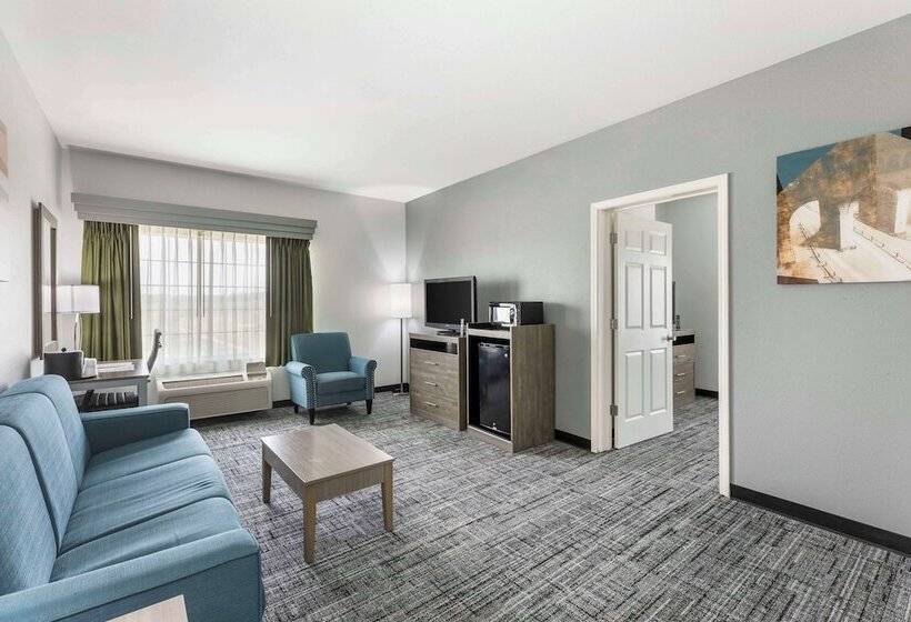 سوییت, Best Western Plus Midamerica