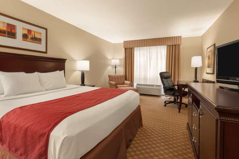 اتاق استاندارد با تخت بزرگ, Country Inn & Suites By Radisson, Doswell Kings Dominion , Va