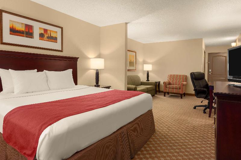 سوئیت با تخت بزرگ, Country Inn & Suites By Radisson, Doswell Kings Dominion , Va