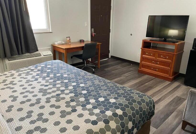 اتاق استاندارد با تخت بزرگ, Econo Lodge Jefferson Hills Hwy 51