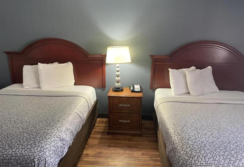 Standard Room Adapted for people with reduced mobility, Econo Lodge Jefferson Hills Hwy 51