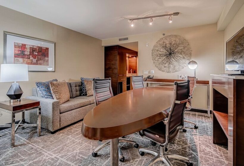 سوییت, Embassy Suites Atlanta   Kennesaw Town Center