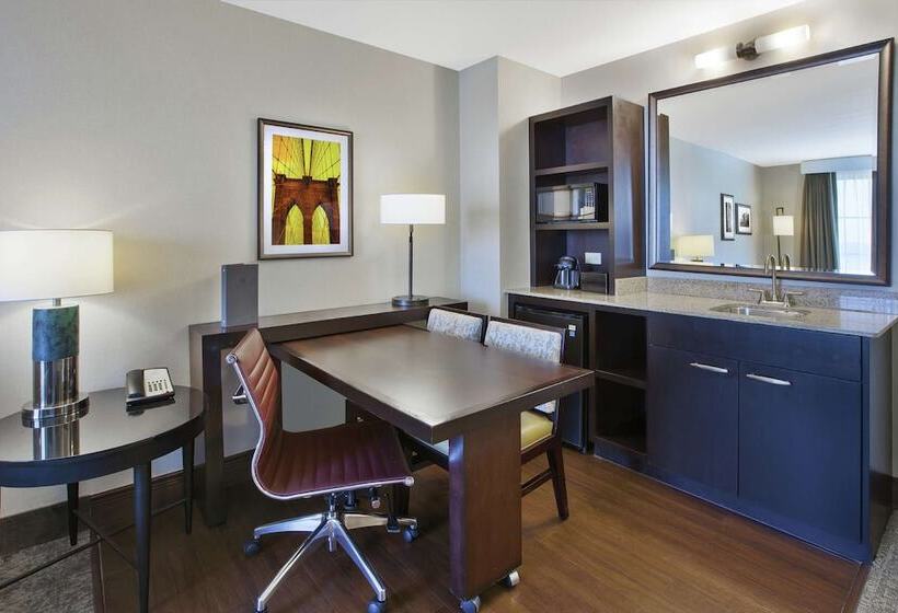 سوئیت برای معلولان, Embassy Suites Columbus Airport