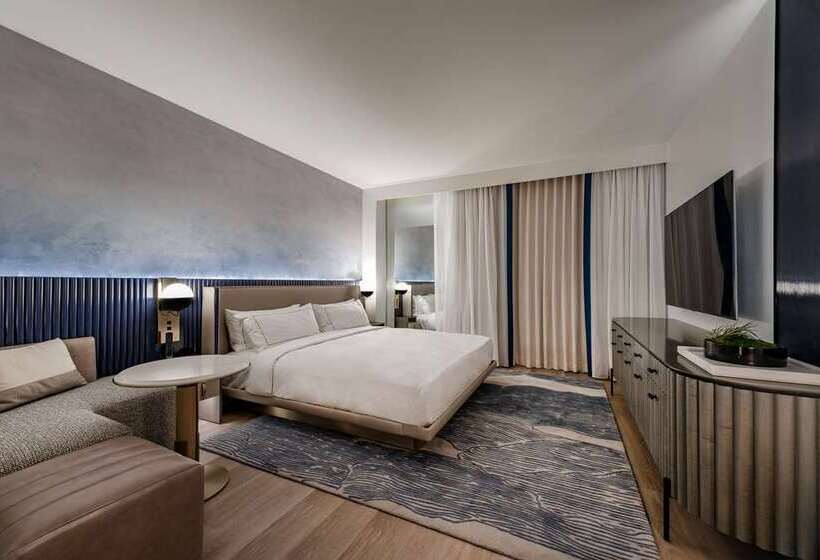 اتاق استاندارد با تخت بزرگ, Hilton Columbus Downtown