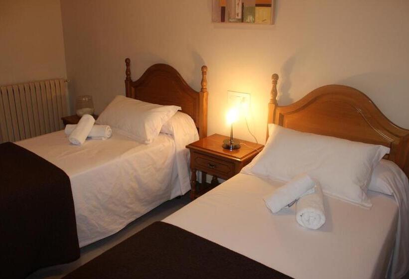 اتاق استاندارد, Hostal Los Maños