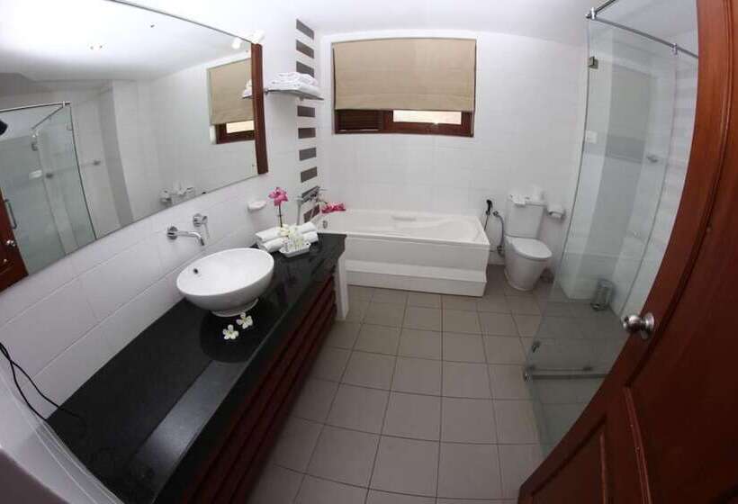 اتاق لوکس, Kamili Beach Villa, Kalutara
