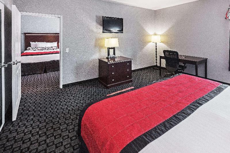 اتاق لوکس خانوادگی, La Quinta Inn & Suites By Wyndham Decatur
