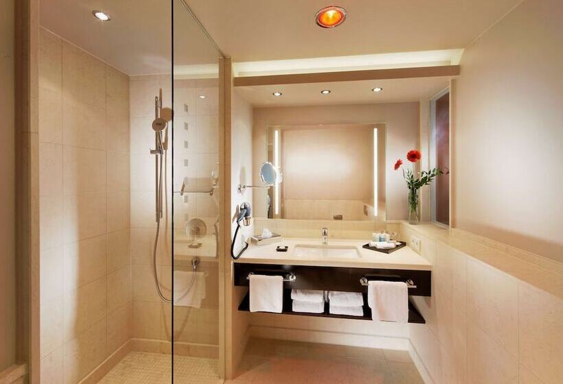 اتاق لوکس, Parkhotel Stuttgart Messe Airport