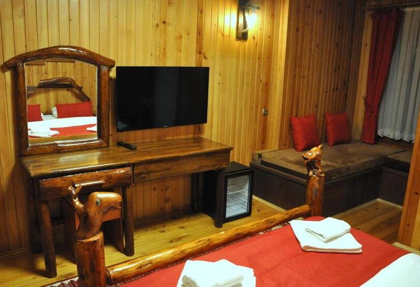 اتاق استاندارد سه نفره, Inan Kardesler Bungalow Motel