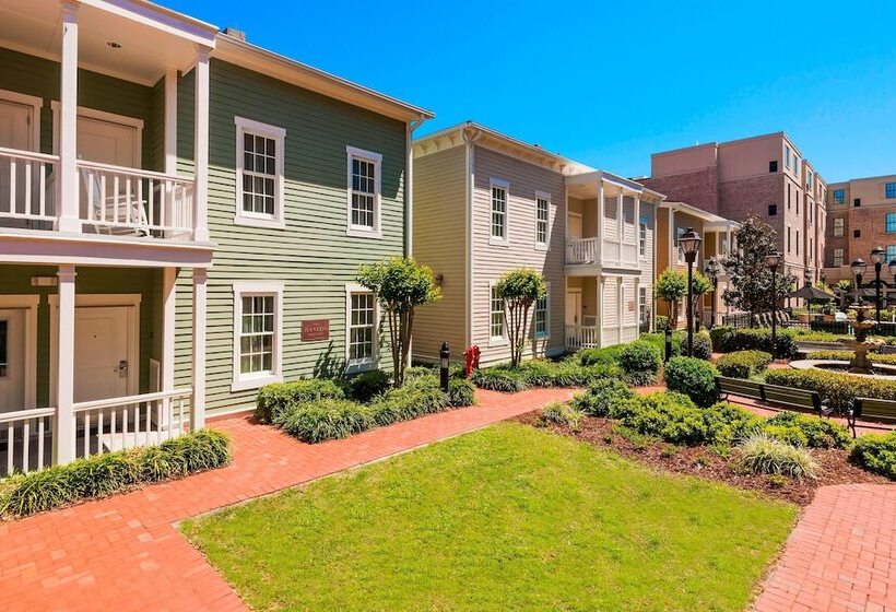 سوییت, Residence Inn Savannah Downtown Historic District
