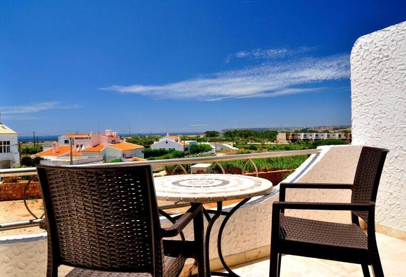 آپارتمان 1 خوابه با بالکن و چشم‌انداز دریا, Tonel Apartamentos Turisticos