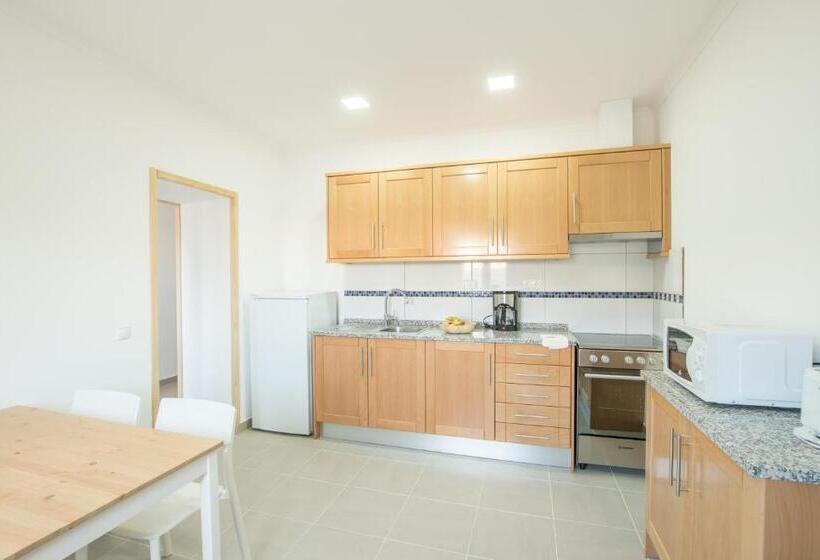 اتاق استاندارد با سرویس بهداشتی مشترک, Tonel Apartamentos Turisticos