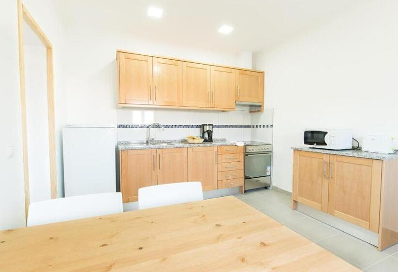 اتاق استاندارد با سرویس بهداشتی مشترک, Tonel Apartamentos Turisticos