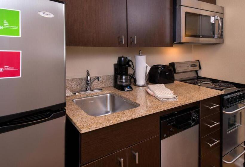 سوییت, Towneplace Suites Huntington