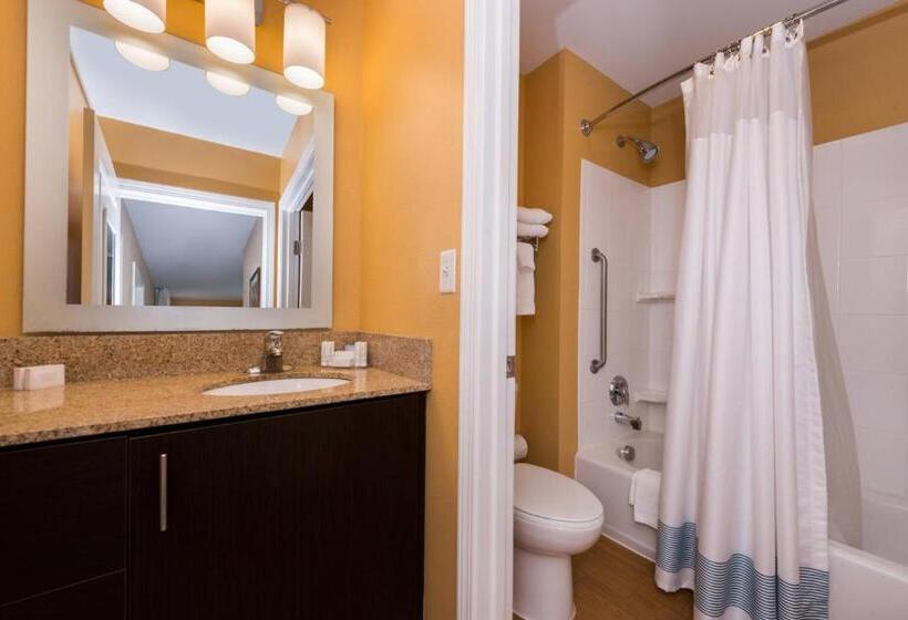 سوئیت 2 خوابه, Towneplace Suites Huntington