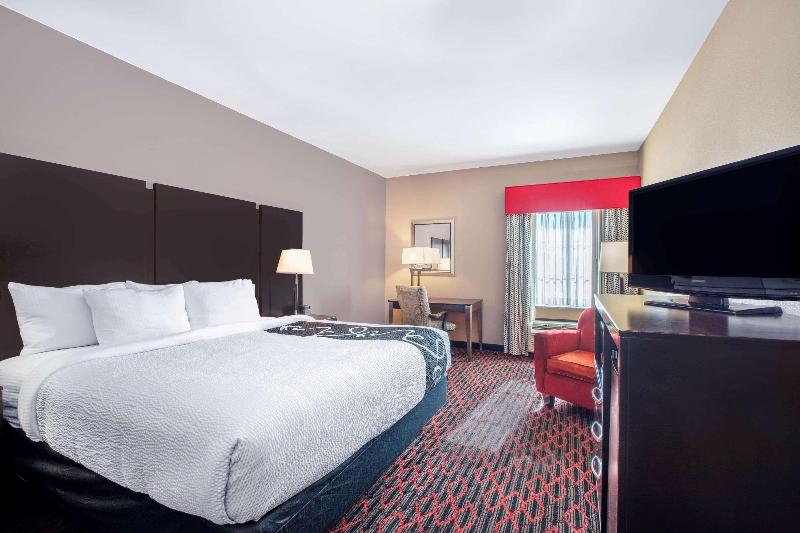 اتاق لوکس با تخت بزرگ, La Quinta By Wyndham Conway