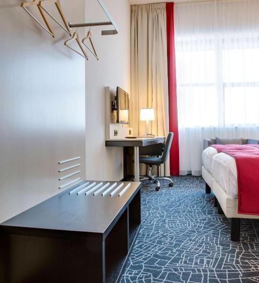 Standard Room, Park Inn By Radisson Amsterdam Airport Schiphol